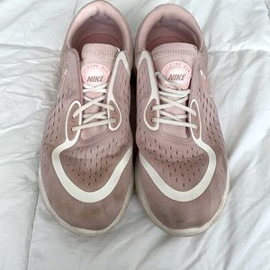 Nike Women’s Training Walking Shoe